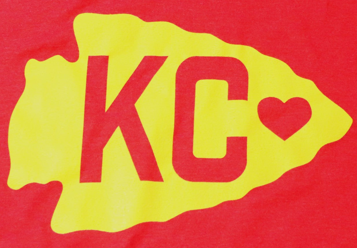 KC Arrowhead with Heart Short Sleeve