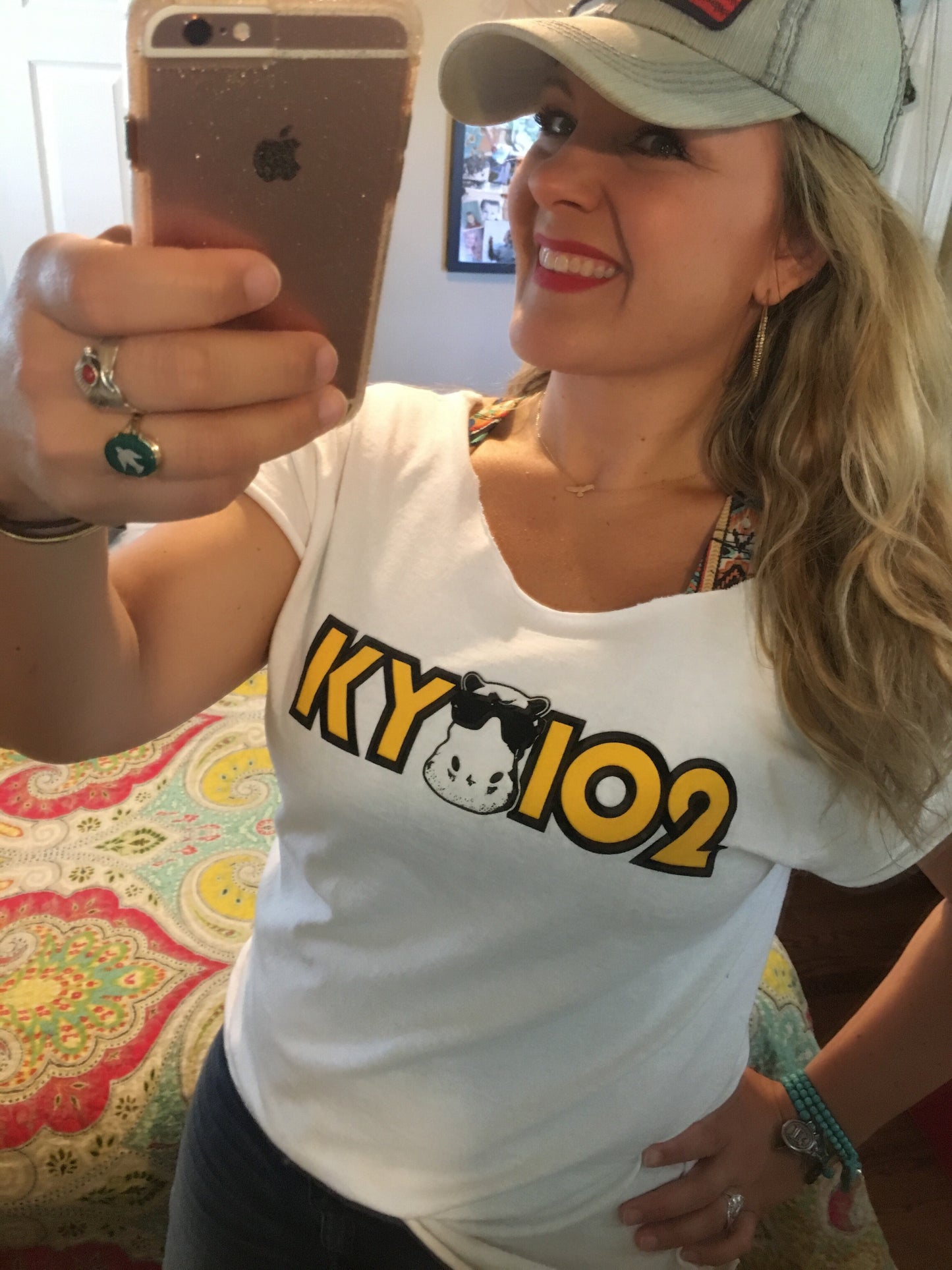 KY102 White Hippo T-Shirt - KC Shirts